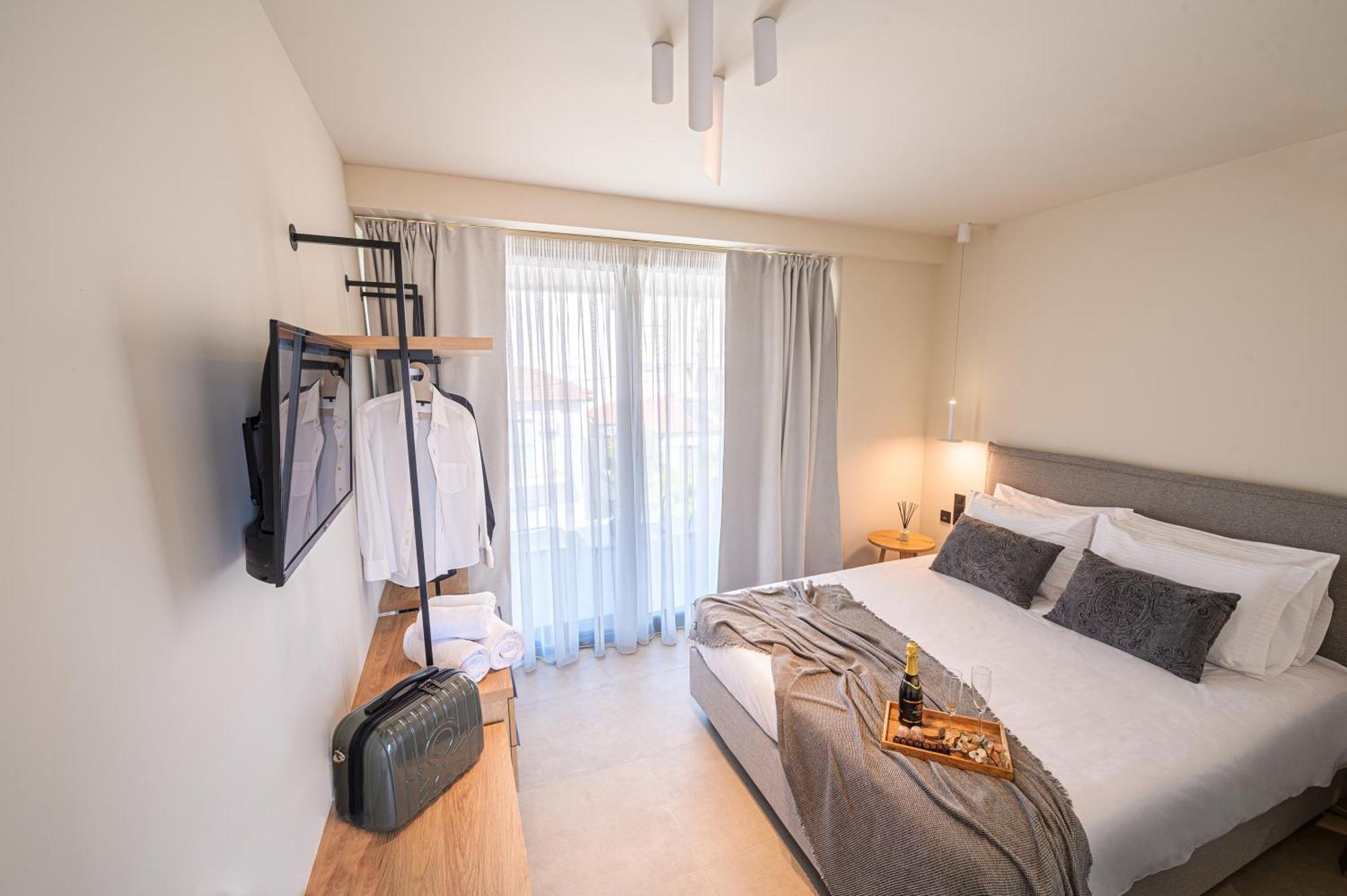 Luaz Suites Volos Exterior photo