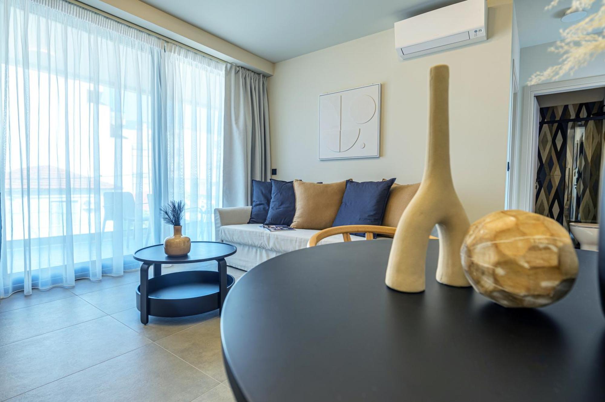 Luaz Suites Volos Exterior photo